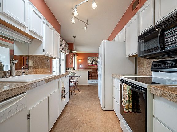2nd image of 17665 N Del Webb Blvd