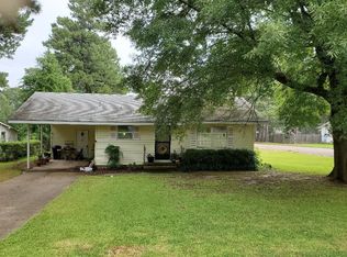 418 E 14th St, Hope, AR 71801
