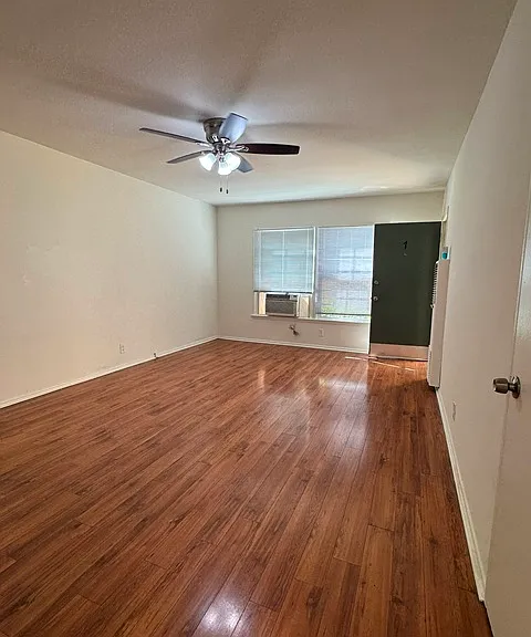 1727 N Garfield Pl #7 — Photo 11