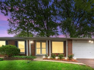1228 Tracy Ln, Saint Louis, MO
