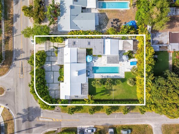 9007 NE 10th Ave, Miami, FL 33138