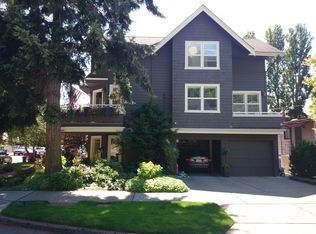 4141 Chilberg Ave SW, Seattle, WA 98116