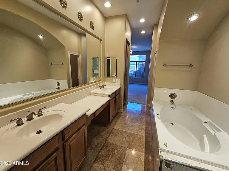14450 N Thompson Peak Pkwy #111 — Photo 35