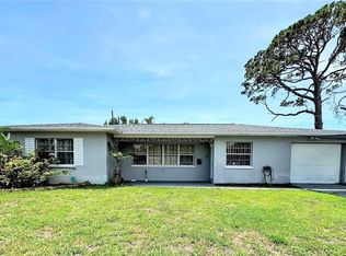 1738 Tyrone Blvd N, Saint Petersburg, FL 33710