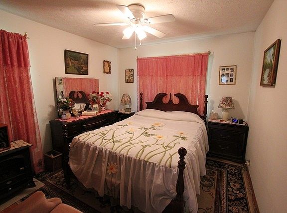 4th image of 7785 Carrollton Pike