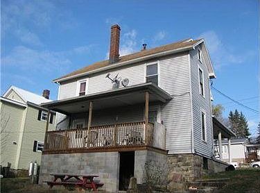 2nd image of 610 Broadway St