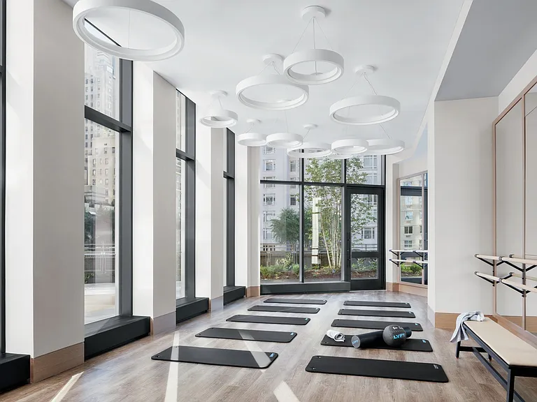 15 W 61st St #9E — Photo 14