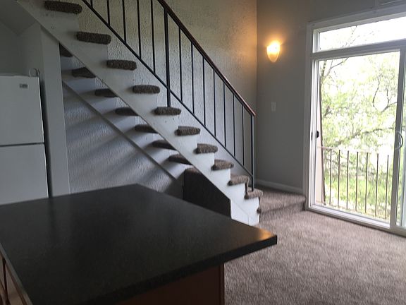 2nd image of 155 Walnut Dr APT 231B