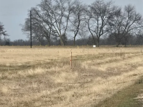 8 County Road 3512, Dike, TX 75437