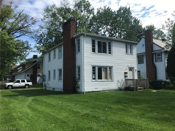 710 & 712 Copley Rd, Akron, OH 44320