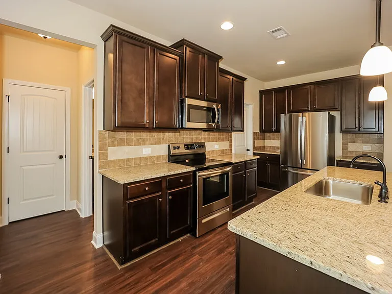 2350 Walker Dr — Photo 7