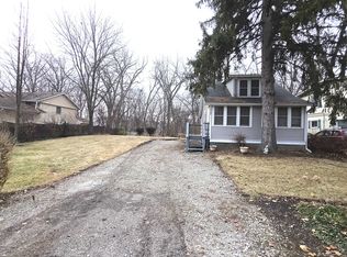 117 Woodland Dr, Round Lake Beach, IL 60073