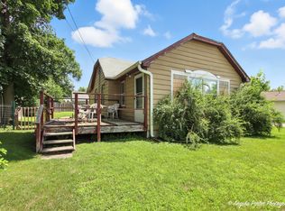 42517 N Poplar St, Antioch, IL 60002