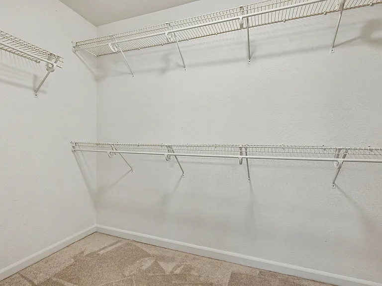 352 Laurel Wood St — Photo 11