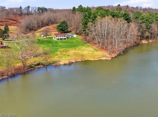 1430 Magnolia Rd SW, Dellroy, OH 44620