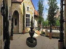 5th image of 1713 Wisteria Way