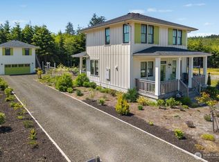 36 Easthaven Street, Pacific Beach, WA 98571
