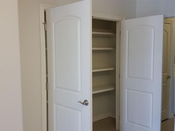 3rd image of 3004 S K Center St