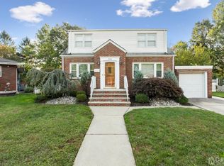 754 Christopher Ct, Perth Amboy, NJ 08861