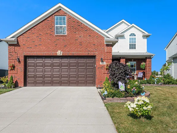 5089 Wilshire Dr, Dundee, MI 48131