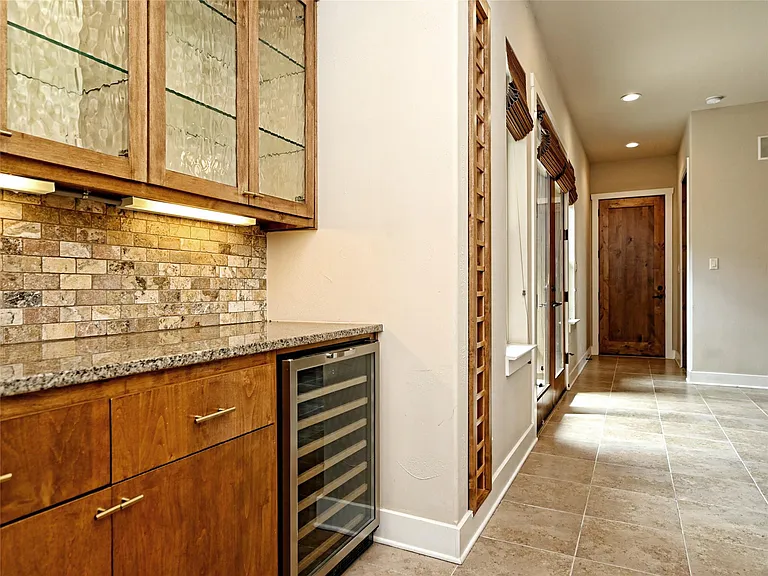 3001 Noack Dr — Photo 15