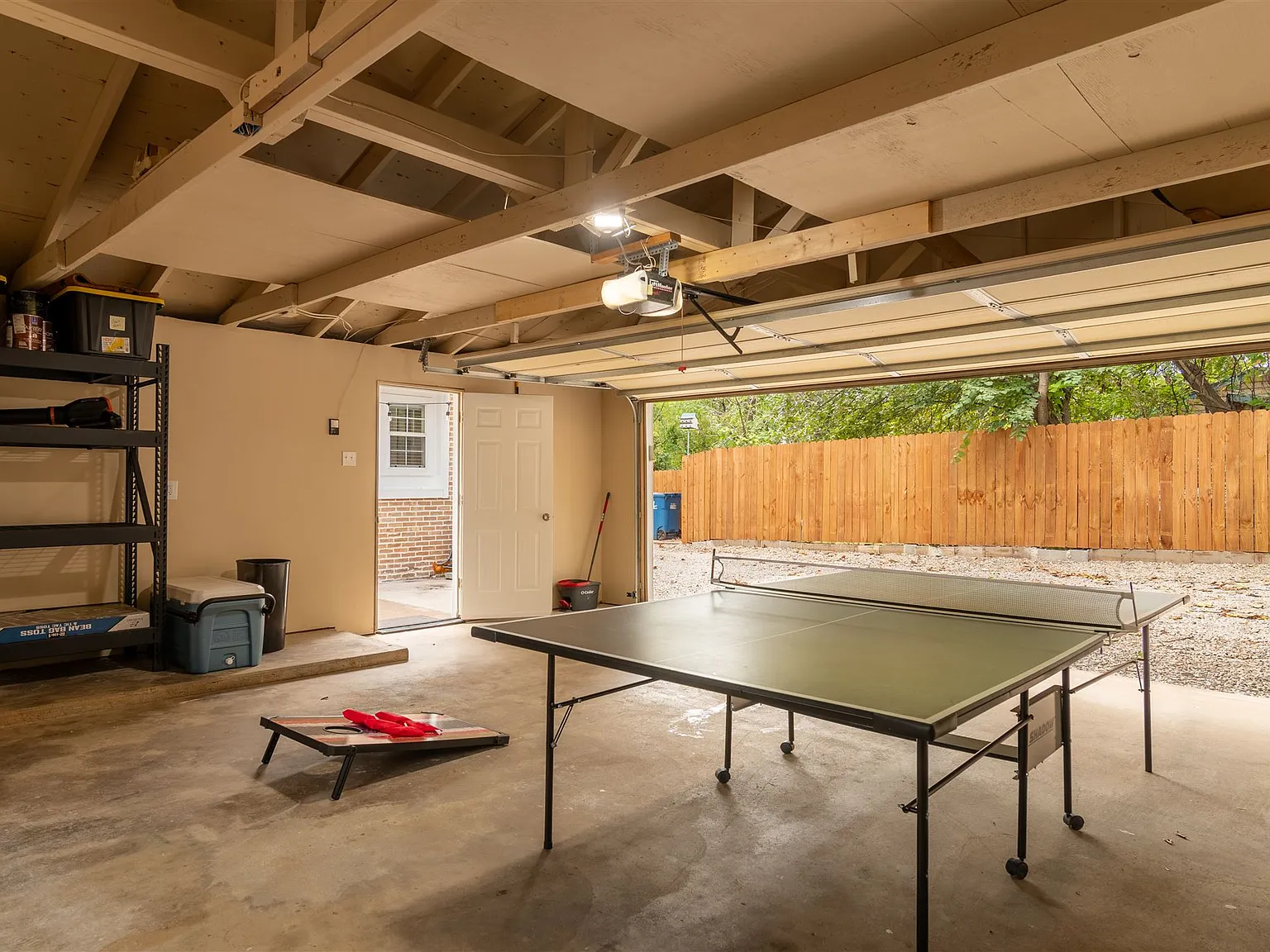 3 bed, 1272 sqft, $2,800 — Photo 4