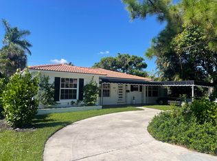 360 Alhambra Place, West Palm Beach, FL 33405