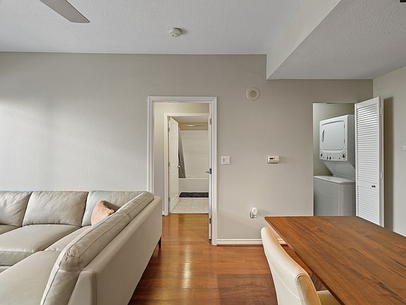 4th image of 1240 India St Unit 403