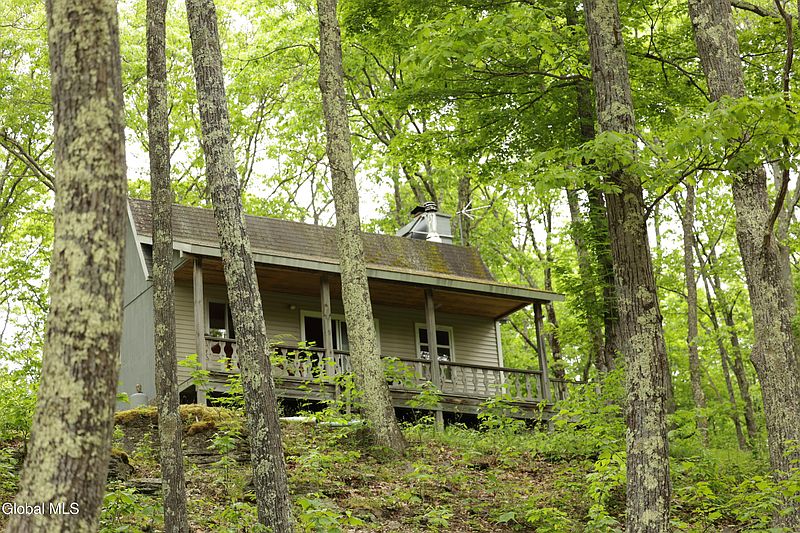 2nd image of 241 Minke Road