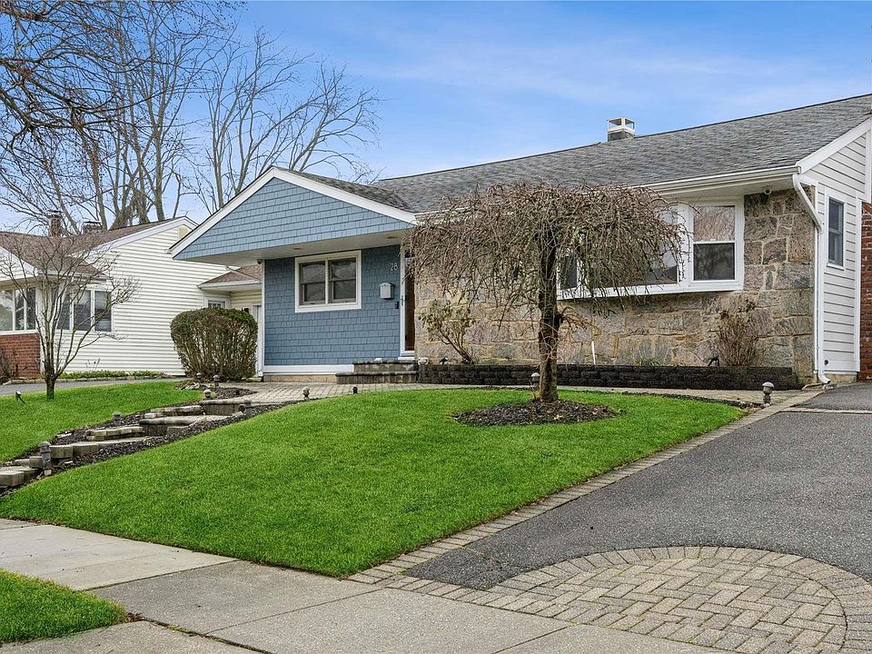 1st image of 28 Phyllis Drive