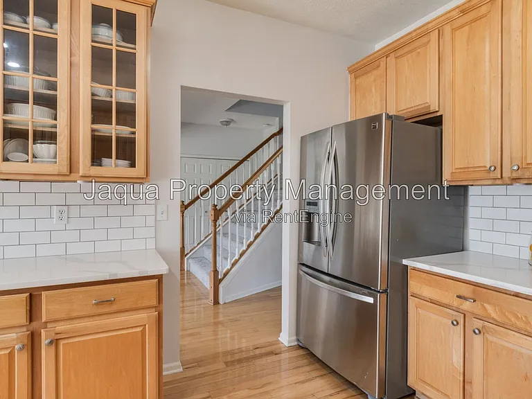 3397 Hampstead Ct — Photo 9