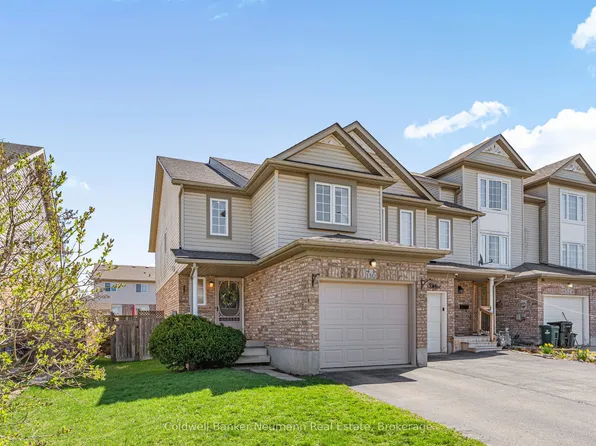 130 Donnenwerth Dr, Kitchener, ON N2E 4C8