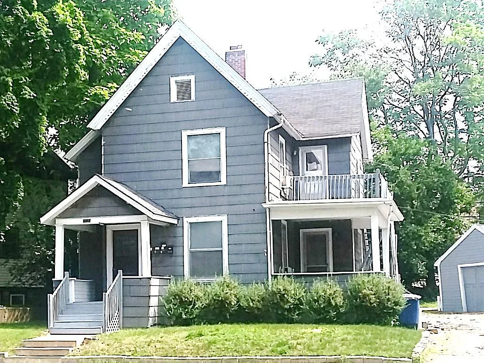 535 Packard St