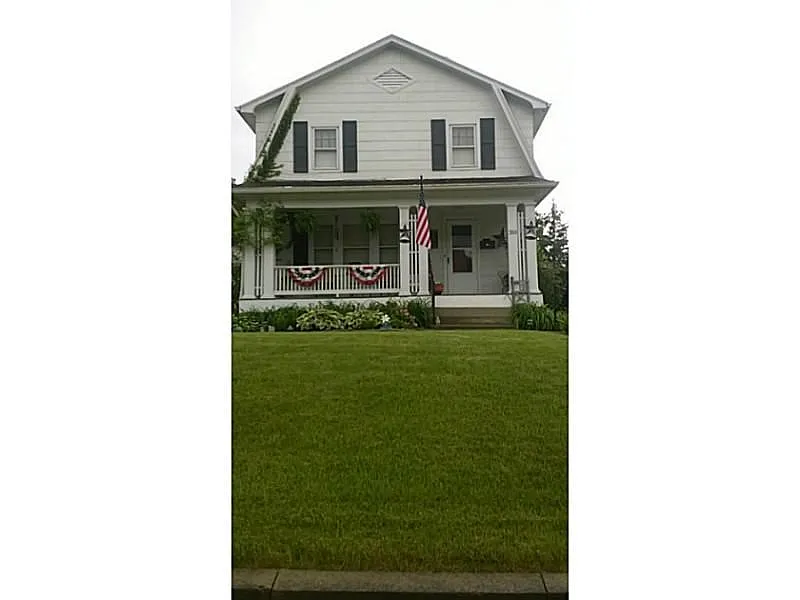 355 Ridge Rd photo 1