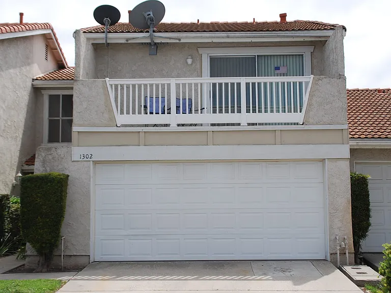 1302 Gina Dr — Photo 1
