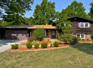 2133 Wildwind Ln, High Ridge, MO 63049