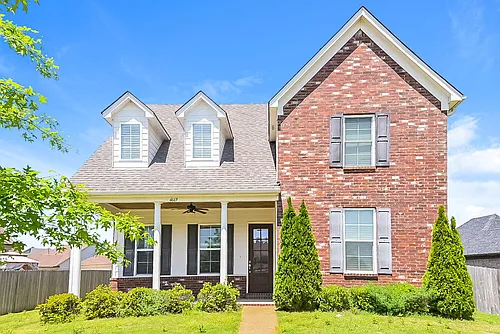 4669 E Dublin Photo 1