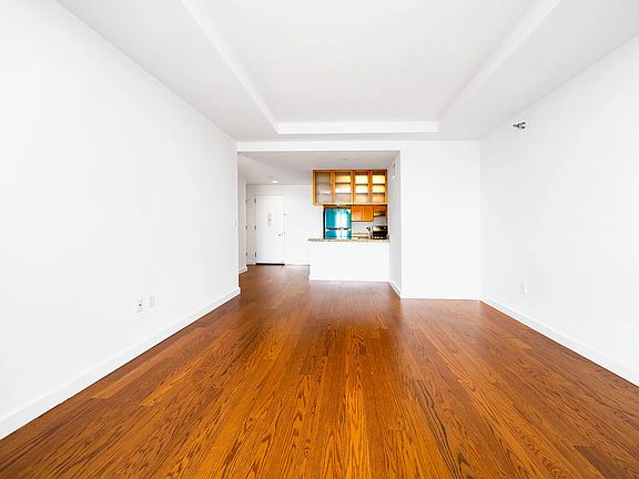 5th image of 40-22 College Point Blvd Penthouse 3-M