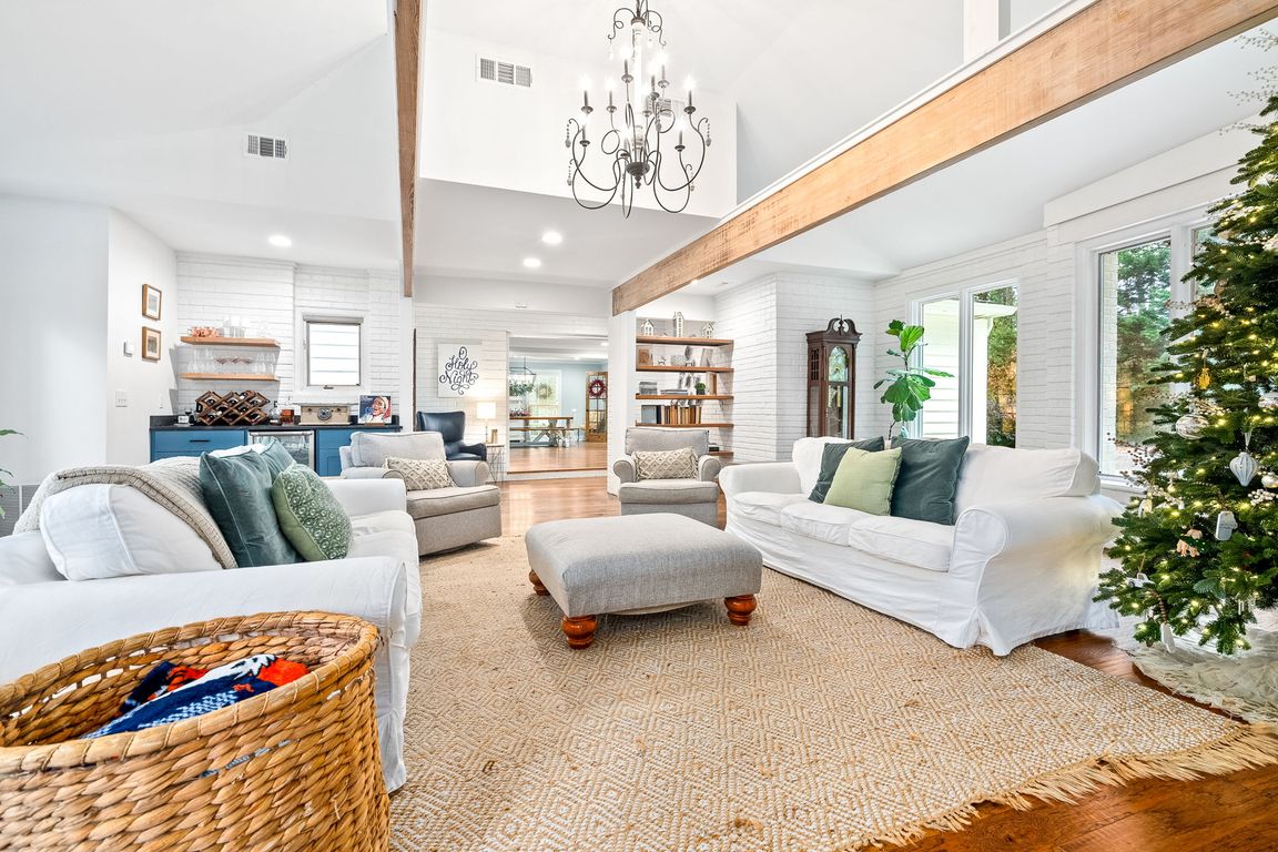 next background image