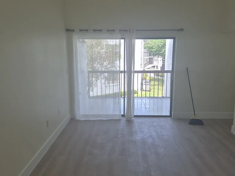 9403 Fontainebleau Blvd #209 — Photo 9