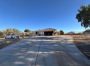 18565 Verano St, Hesperia, CA 92345