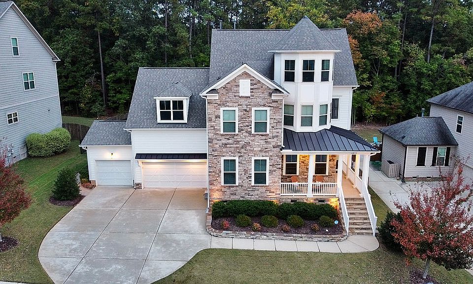 1st image of 4817 Sunset Fairways Dr
