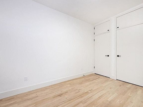 2nd image of 35 Bedford St APT 3A