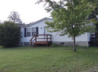 7910 Wall St, Whitesburg, TN 37891