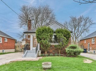 27 Innismore Cres, Toronto, ON M1R 1C8