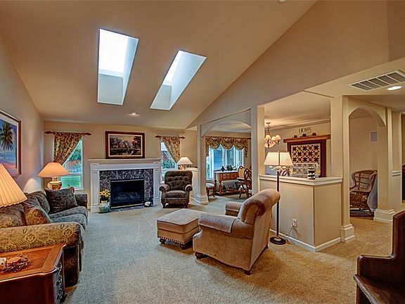 3rd image of 8116 Countrywood Dr SE