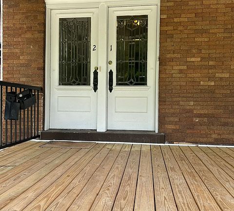 2nd image of 3520 Stettinius Ave #1