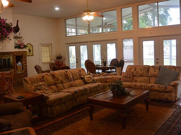 2nd image of 1700 Lake Clay Dr