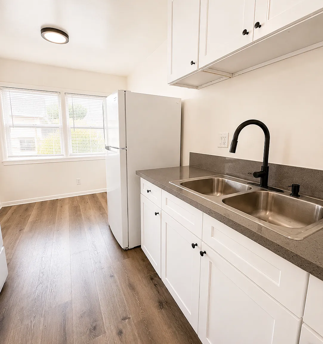 1 bed, 625 sqft, $2,200 — Photo 3