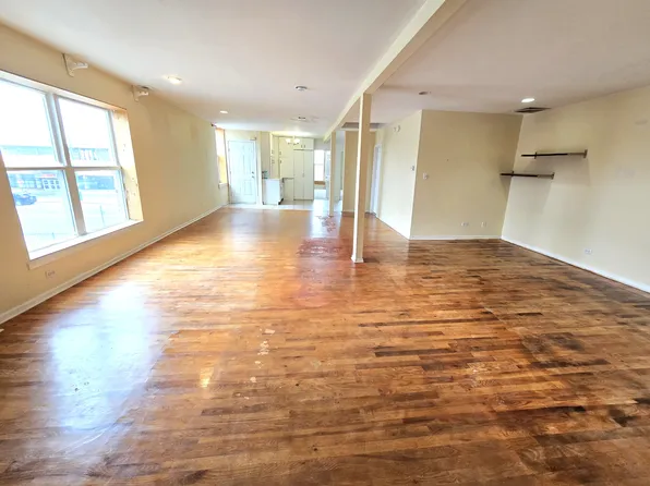 2521 S Archer Ave #2F, Chicago, IL 60608